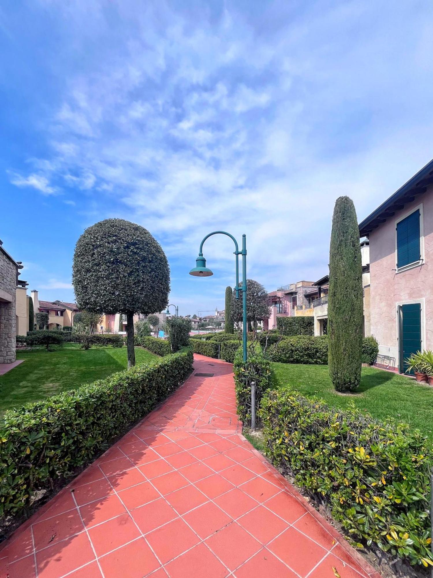 La Rocca 2-11 By Wonderful Italy Apartment Манерба дел Гарда Екстериор снимка